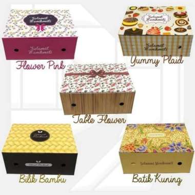 Kotak Kardus Snack Box + Air Minum Aqua Gelas