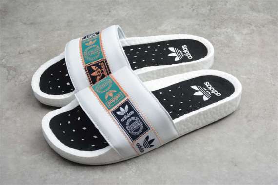 Harga Sandal adidas Terbaru 2019 