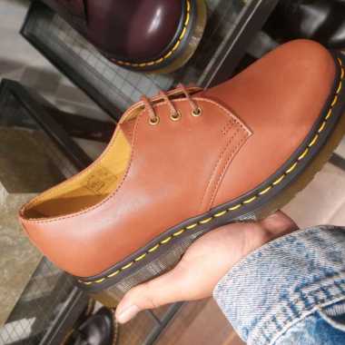 SALE!!! SEPATU DOCMART DR MARTENS 1461 TAN SIZE 36 - 45 NEW ORIGINAL