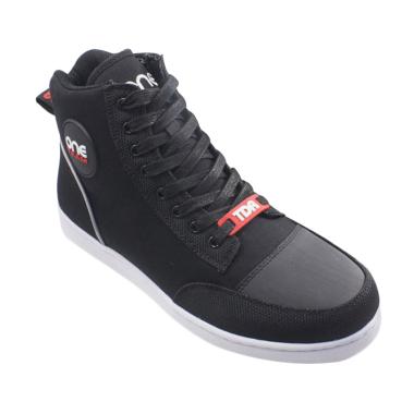 One Teams Light Textile Fabric Sepatu Sneakers Boots - Black