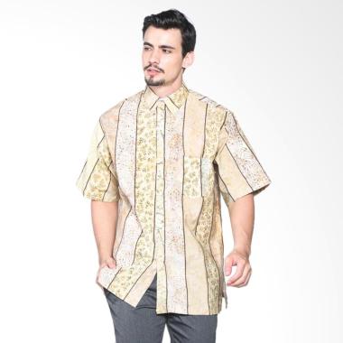 etniKita Batik Kombinasi Kemeja Batik Lengan Pendek Pria 03