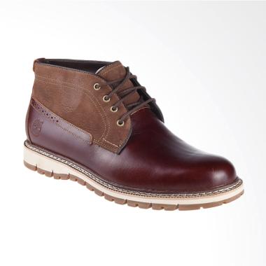 Timberland Britton Hill Waterproof Chukka Sepatu Boot - Chesnut