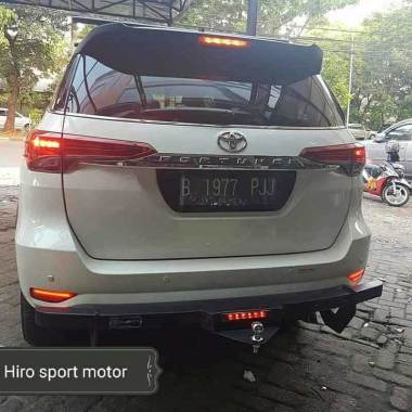 OEM Towing Full Body Fortuner Dengan Lampu Black