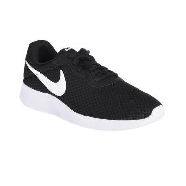 NIKE Men Running Tanjun Sepatu Lari Pria [812654-011]