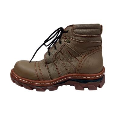 Kalong 011 Men Boots Shoes - Coklat