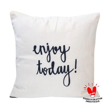Stiletto In Style Enjoy Today Cushion Cover