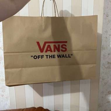 vans inc