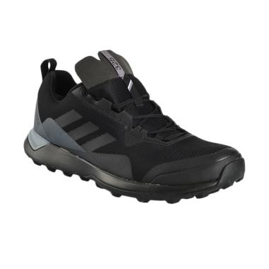 adidas Men Outdoor Terrex Cmtk Gtx  ... aga Pria - Black [BY2770]
