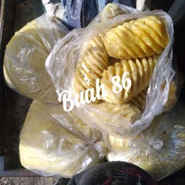 Nanas Palembang Sudah Kupas Bersih dan parut kasar Per Buah