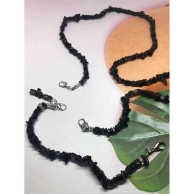 1 Set Black Onyx Kalung dan Konektor Masker
