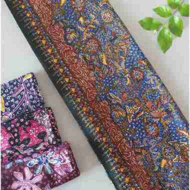 BATIK TULIS LASEM TIGA NEGERI MOTIF SEKARJAGAD