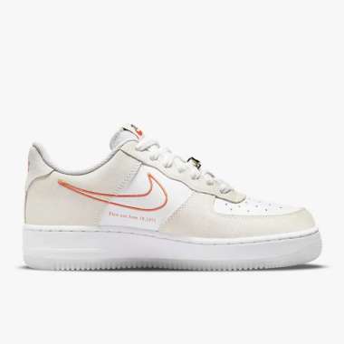 NIKE Air Force 1 '07 LV8 First Use Cream Summit White Women Sizing 8