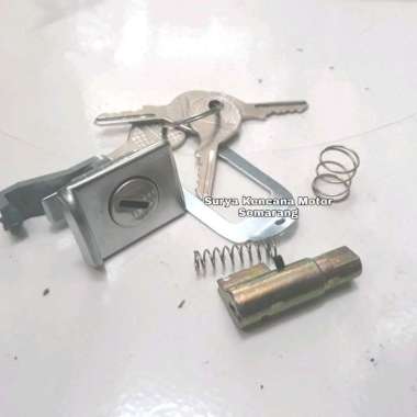 Kunci stang laci set Vespa Super Sprint Bajaj 2tak