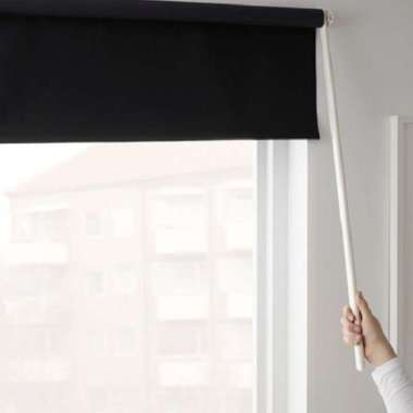 Tirai Gulung Jendela Anti Tembus Cahaya Fridsta 100x195cm Ori_Hitam
