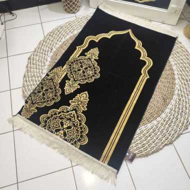 Sajadah Hitam Premium Turki Terbaru Sejadah Kiswah Tiga bunga