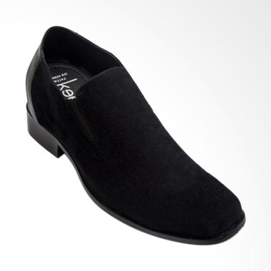 Keeve Sepatu Peninggi Badan Casual KBP115