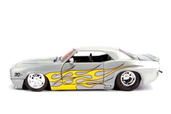 Jada 20th Chevy Camaro 1969 Scale 1/24 - Mainan Anak