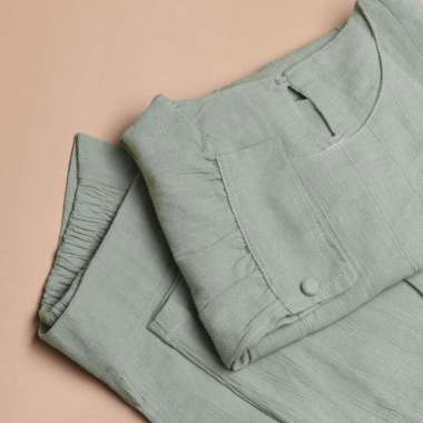 Harga Sage Green Pants Wanita Terbaru 
