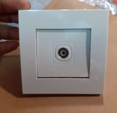 Schneider Vivace Saklar TV / Outlet TV KB31TV