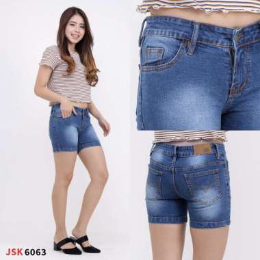 Celana Pendek Hotpants Jeans Wanita 32 JSK 6063 BIRU JEANS