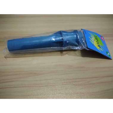 penyumbat bak mandi biru