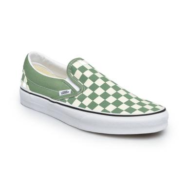 vans low top checkered