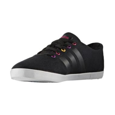 adidas QT Vulc VS Women Sepatu Olahraga Wanita - Black [AW4745]