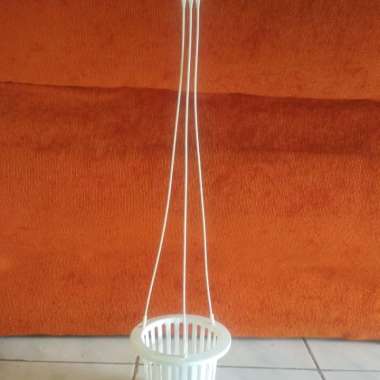 Pot gantung anggrek plastik warna putih murah awet Putih