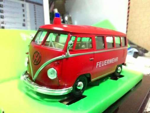 Welly Nex Volkswagen T1 Bus 1963 FEUERWEHR