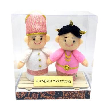 MMS Pakaian Adat Bangka Belitung Boneka