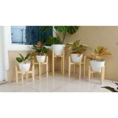 Standing Pot standing pot dari kayu ,tinggi 30 ,Diameter 26cm