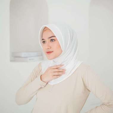 Rifanyhijab - Clemira Bergo Sport Broken White