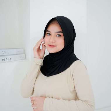 Rifanyhijab - Clemira Bergo Sport Black