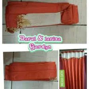 Gorden Horden Manohara Poni Merah Bata