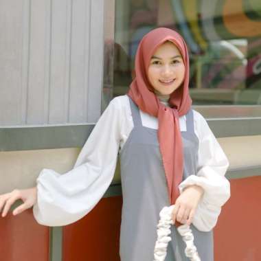 Lozy Hijab Haraa Voal Hijab Segiempat - Brick