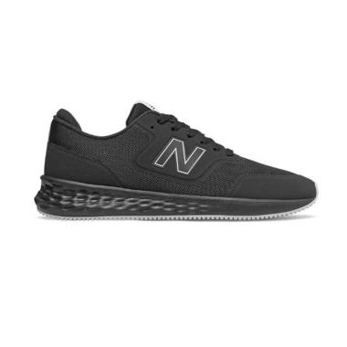 stores that carry new balance shoes