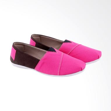 ... Garucci GIA 6166 Slip On Shoes Sepatu Wanita