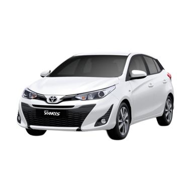 Toyota New Yaris 2018 1.5 E Grade Mobil - Super White Metallic