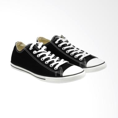 Converse Chuck Taylor All Star Lean Sepatu Pria - Black White