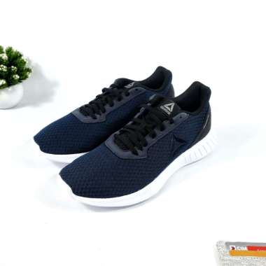Daftar Harga Sepatu Reebok Terbaru Agustus 2021