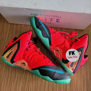 nike lebron 11 away