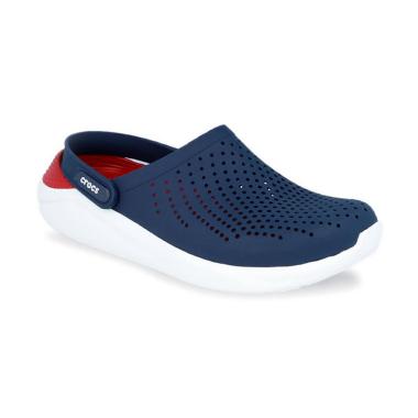 non slip crocs in store