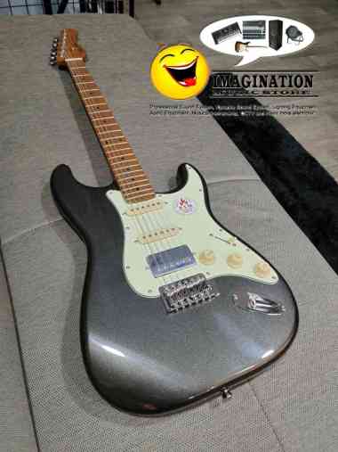 Bacchus BST-2-RSM/M Metallic Grey Roasted Maple Stratocaster Model