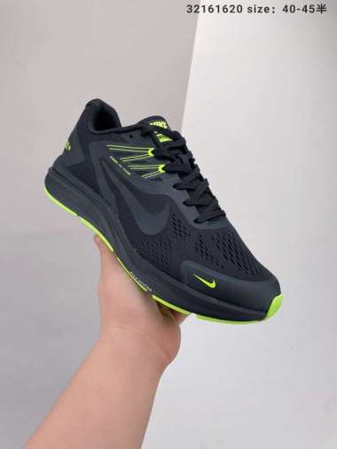 Sepatu Nike Zoom Vomero - Harga Terbaru Mei 2022 \u0026 Gratis Ongkir | Blibli