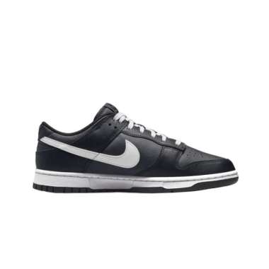 dunks low black