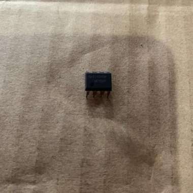 Transistor NE 555 ori