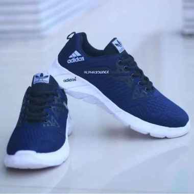 Sepatu Kets Adidas Pria Harga Terbaru September 2020 Blibli Com