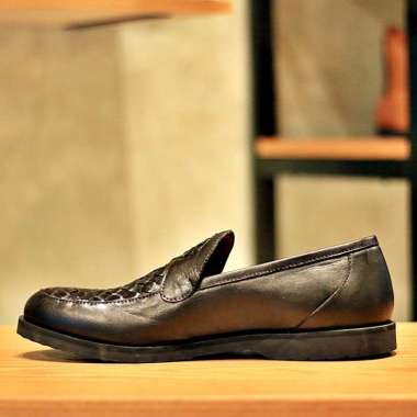 BRADLEYS BOTEGA - SLIP ON KULIT 40 Black
