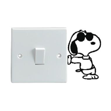 OEM Motif Snoopy Anjing Kacamata De ... klar Wall Sticker - Hitam