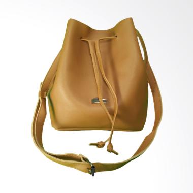 KarnaKamu Tali Serut Simple Sling Bag Wanita - Brown